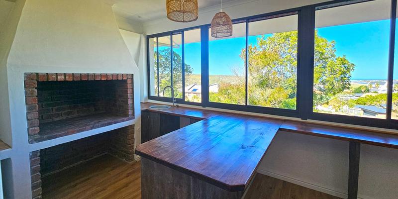 4 Bedroom Property for Sale in Stilbaai Wes Western Cape